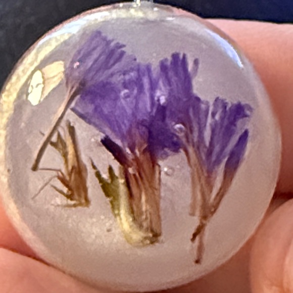 Unique Handcrafted Purple Floral Pendant Necklace - Picture 6 of 6